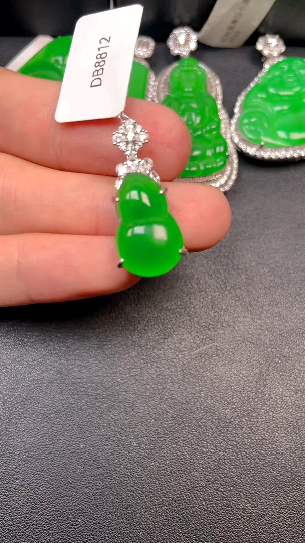 吊坠(不含链)银S925镶嵌翡翠吊坠