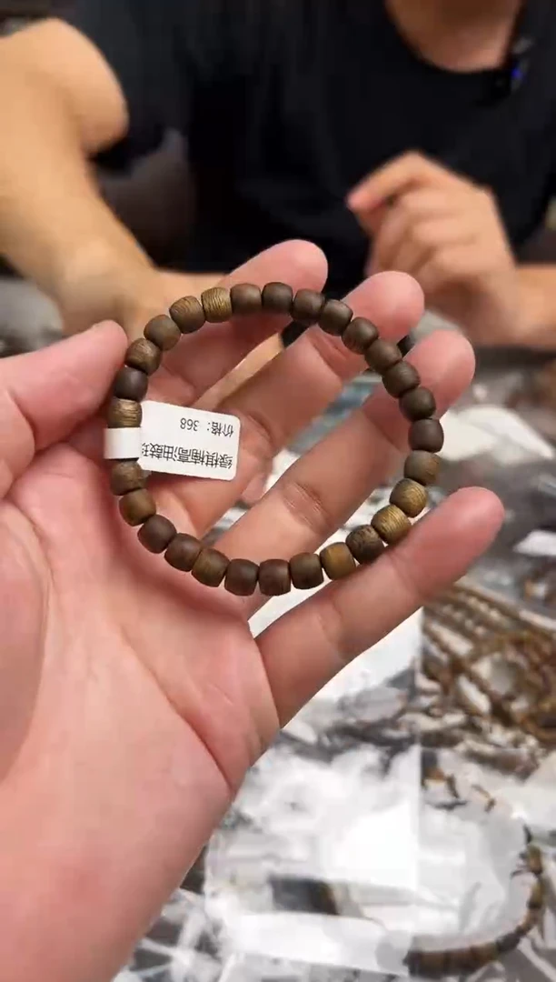 沉香手串绿棋楠鼓珠7mm 多样性发其一