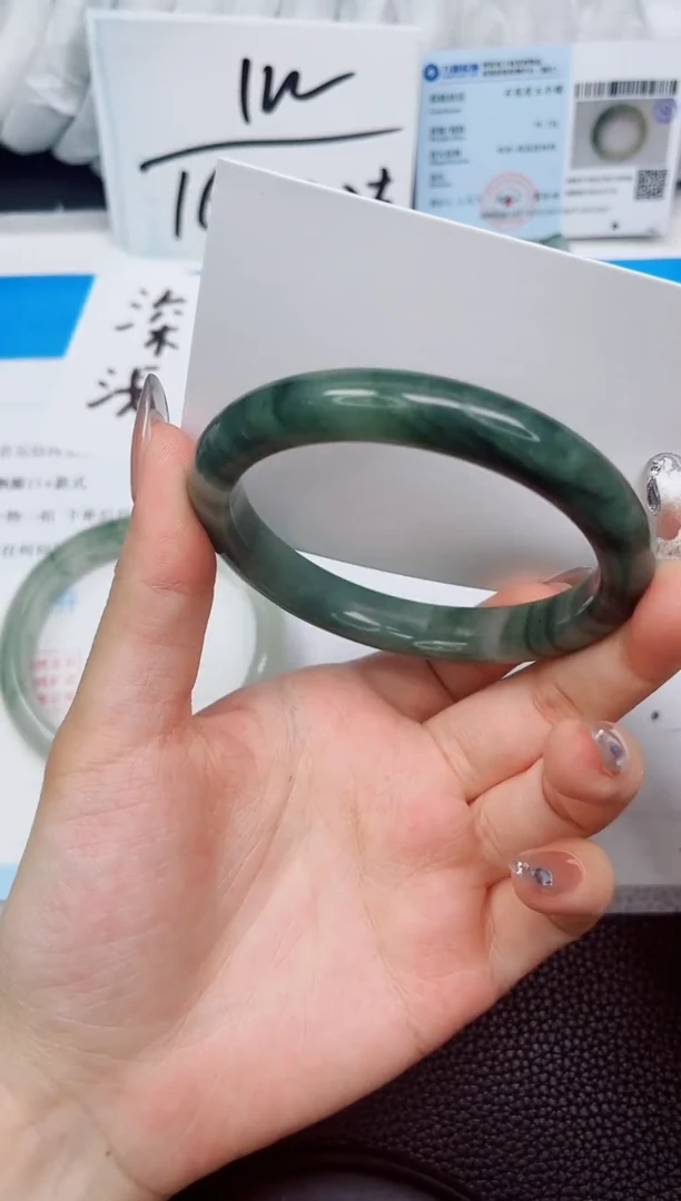 石英质玉手镯未镶嵌A104-60