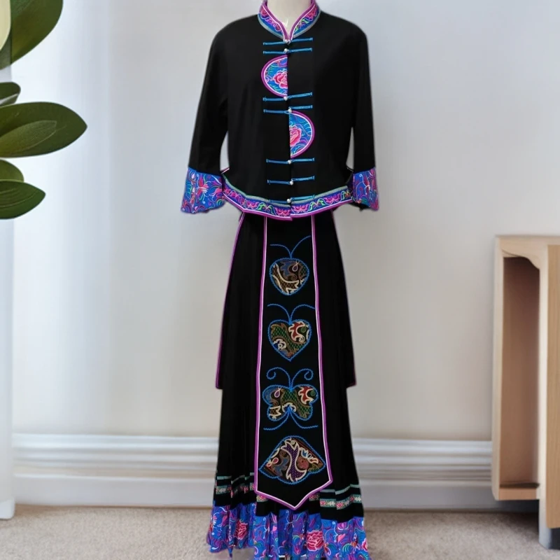 壮族女士套装蓝紫色花边日常服装舞台装