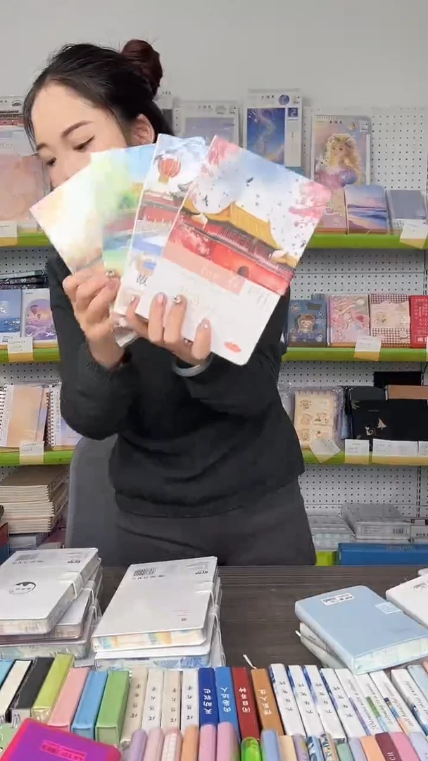 32k磁扣本112张【故宫四季】4本一套