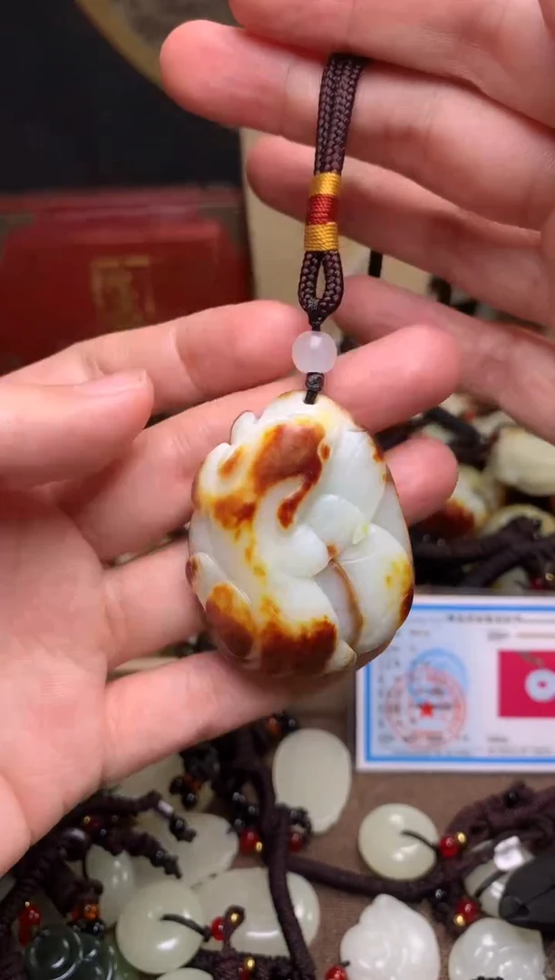 颈饰未镶嵌和田玉新疆料青海料清水和田玉吊坠