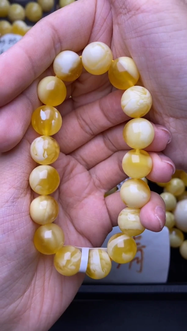 裸石琥珀未镶嵌大小姐珠宝33