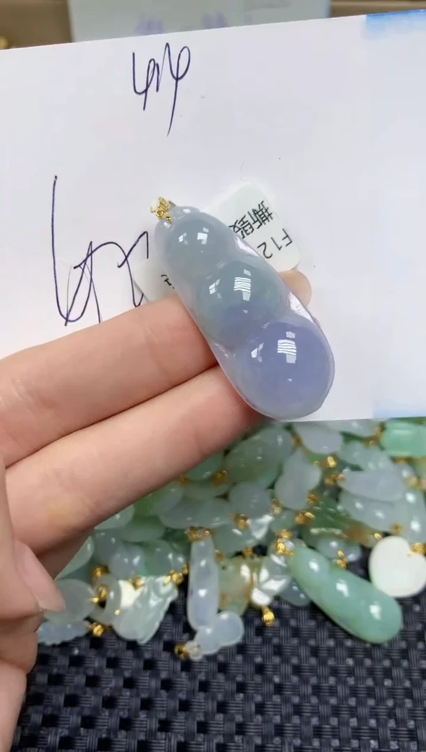 【闪购商品】翡翠颈饰18K金镶嵌天然缅甸A货翡翠