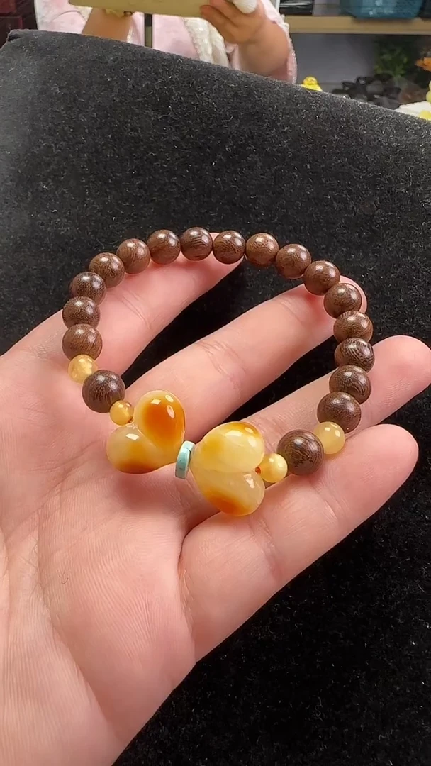 琥珀未镶嵌珠宝奇石老山檀天然蜜蜡