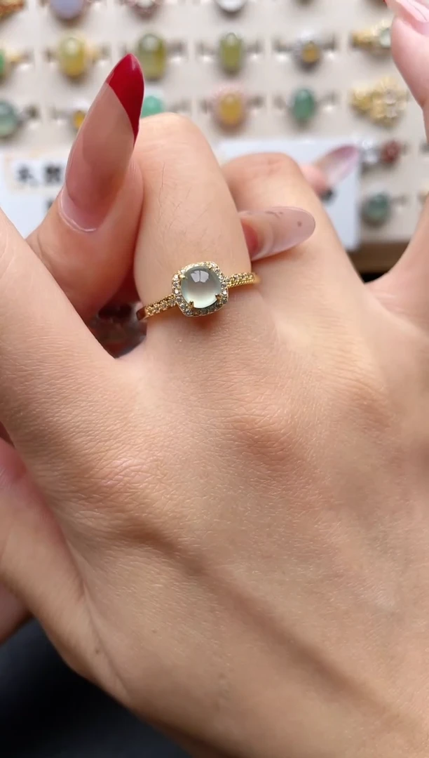 【闪购商品】翡翠戒指银S925镶嵌一物一证一礼盒