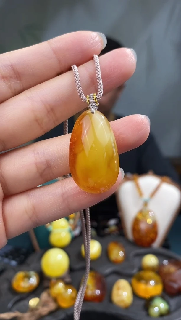 裸石琥珀未镶嵌 全国 包邮