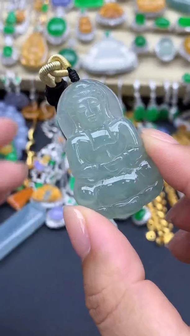 翡翠未镶嵌颈饰165-春日珠宝