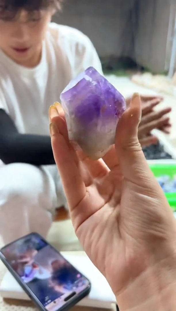 未镶嵌水晶大型摆件（非配饰）紫水晶 818