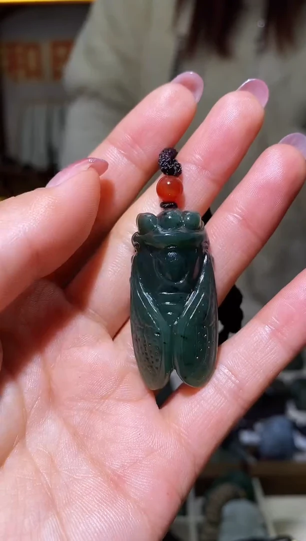 未镶嵌和田玉挂件1