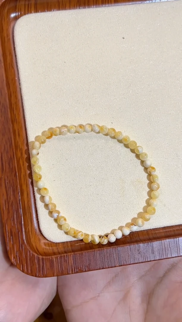 【闪购商品】蜜蜡裸石未镶嵌手串