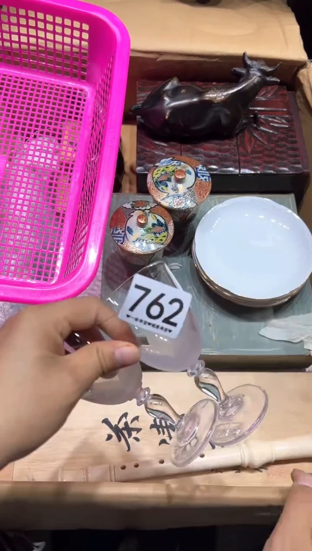 瓷片奔****肉762............