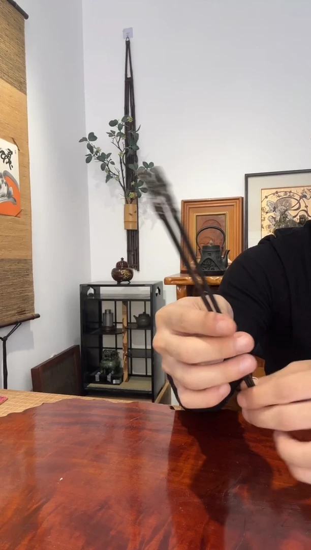 瓷片中古品个别存有岁月痕迹，谨慎下单哦~