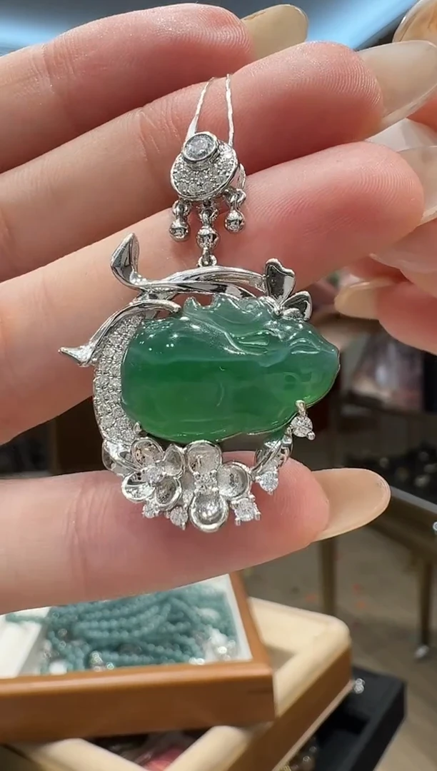 吊坠(不含链)银S925镶嵌翡翠银镶