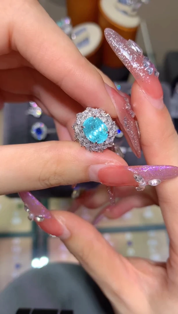 18K金镶嵌戒指帕拉依巴碧玺2.35ct