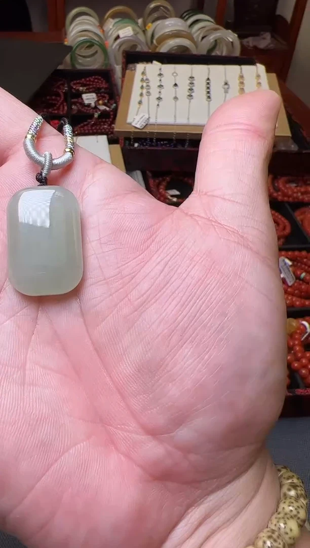 颈饰未镶嵌和田玉✨**✨和田玉无事牌吊坠