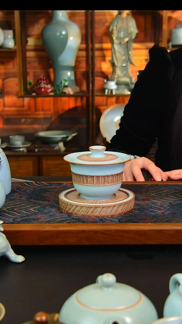 瓷片重工雕刻元宝盖碗，一级品