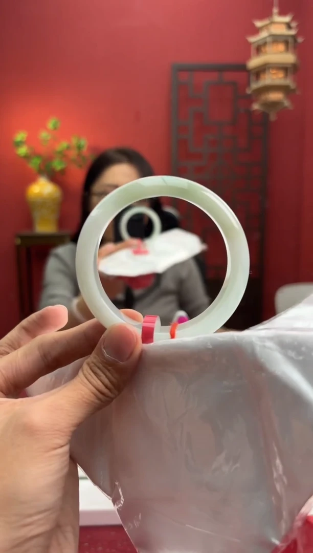 未镶嵌手镯翡翠翡翠手镯2