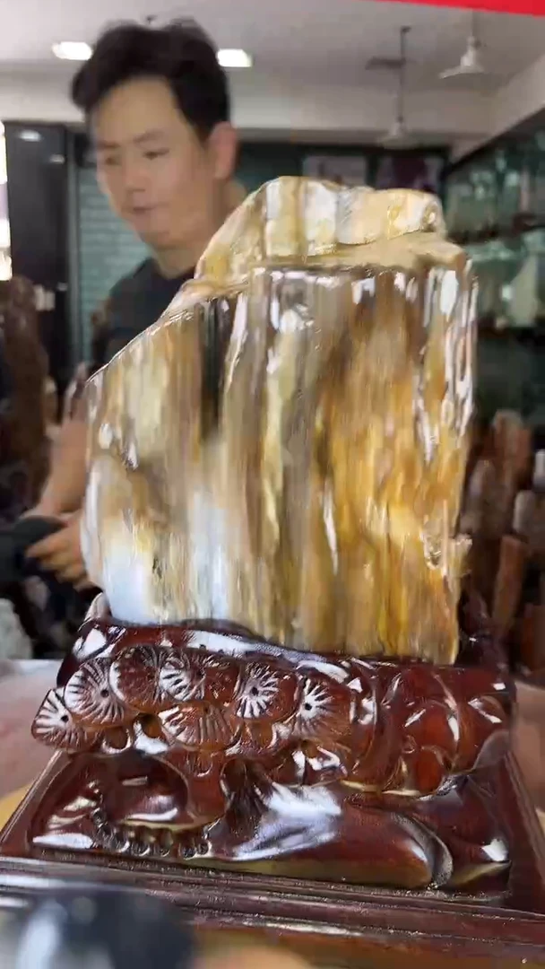 缅甸天然树化玉摆件