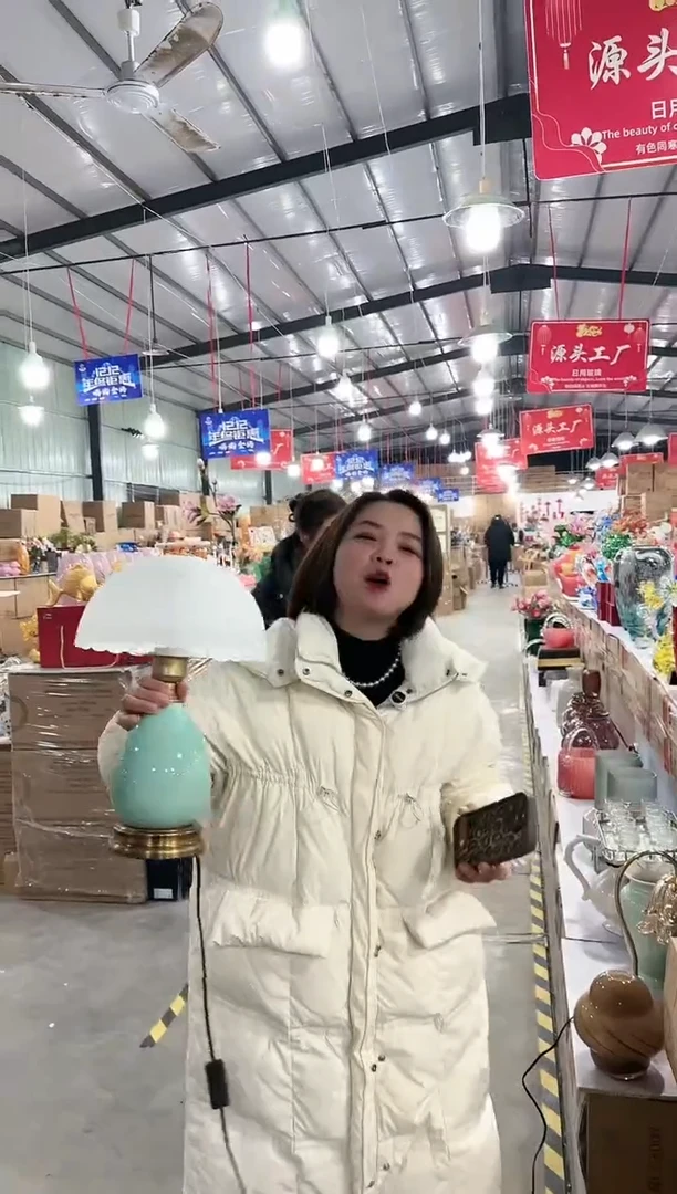 【闪购商品】有机玻璃优品花器Q-早29