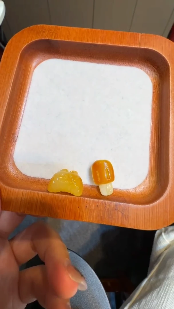 【闪购商品】琥珀珠宝奇石未镶嵌雪糕+牛角包