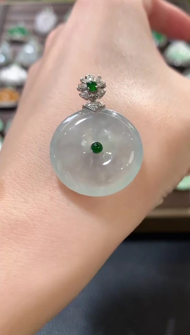 吊坠(不含链)18K金镶嵌翡翠a96