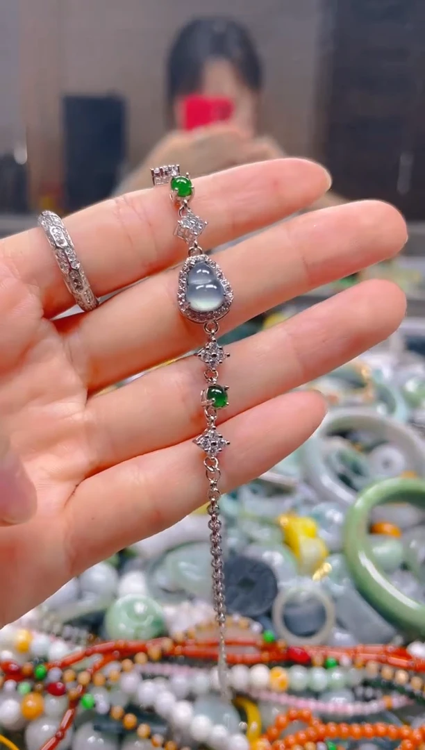 翡翠未镶嵌颈饰/S/翡翠A货一图一物