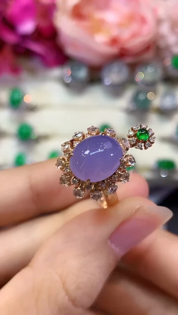 18K金镶嵌戒指翡翠B303 紫货有色差