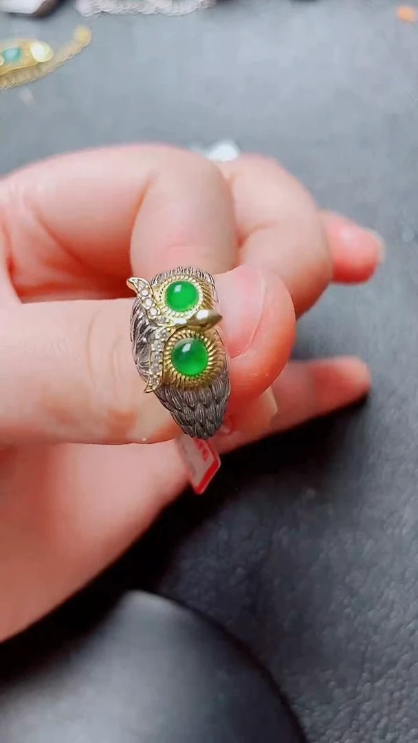 翡翠戒指银S925镶嵌1111