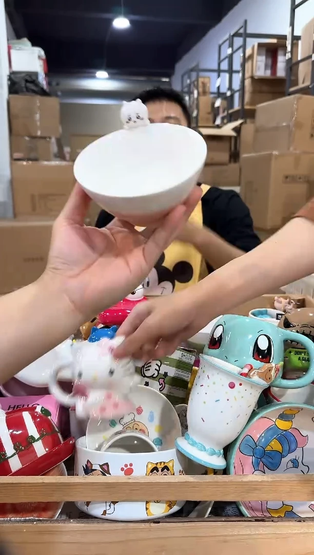 瓷片原盒吉伊公仔碗