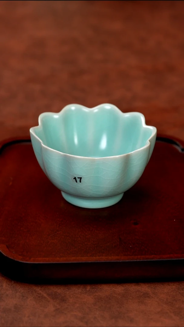 莲花杯             17
