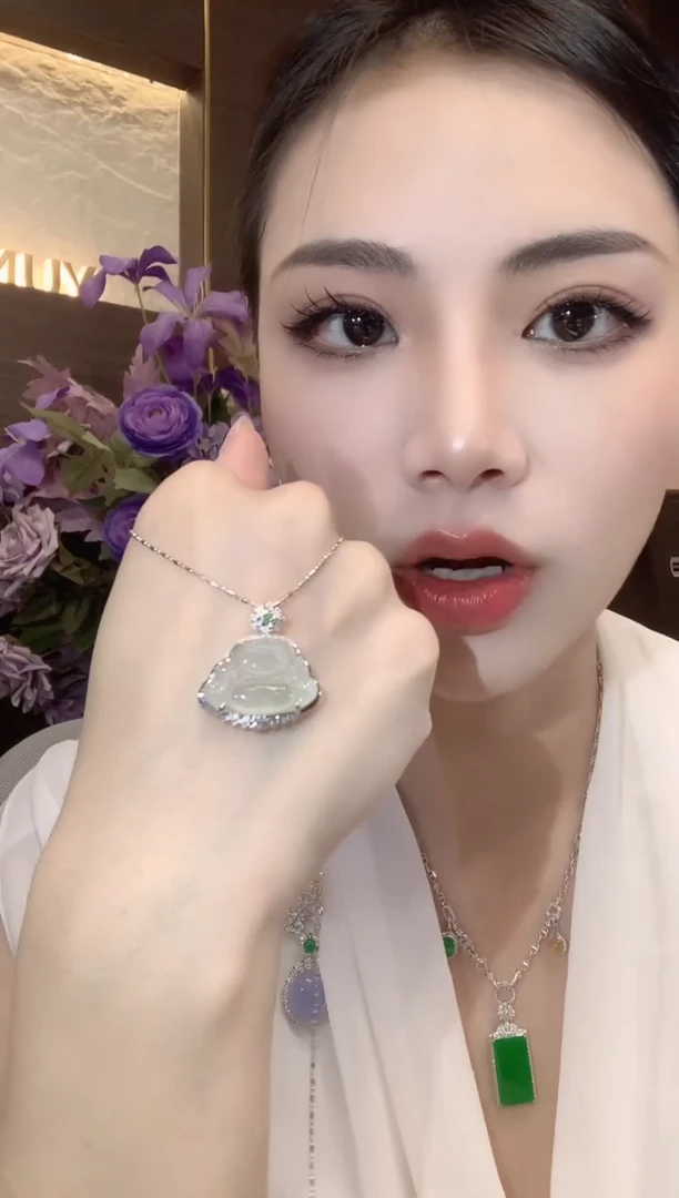 吊坠(不含链)18K金镶嵌翡翠A6