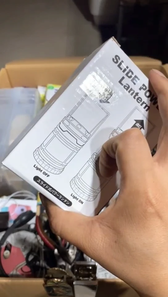 8新中古商品，瑕疵品，不保好坏。495