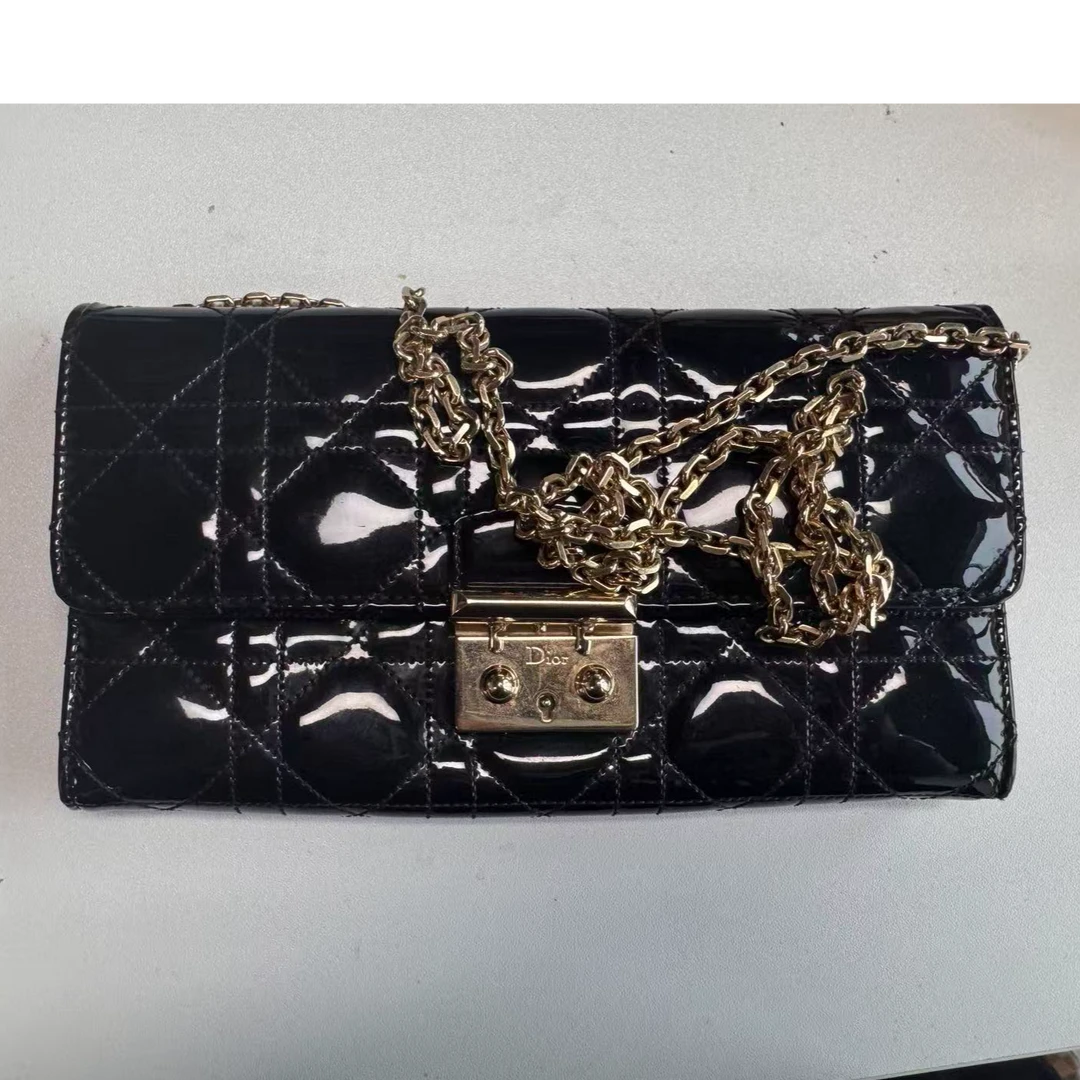 95新 DIOR/迪奥 【白菜】 miss 黑金 漆皮 woc 链条包/BGH401650031