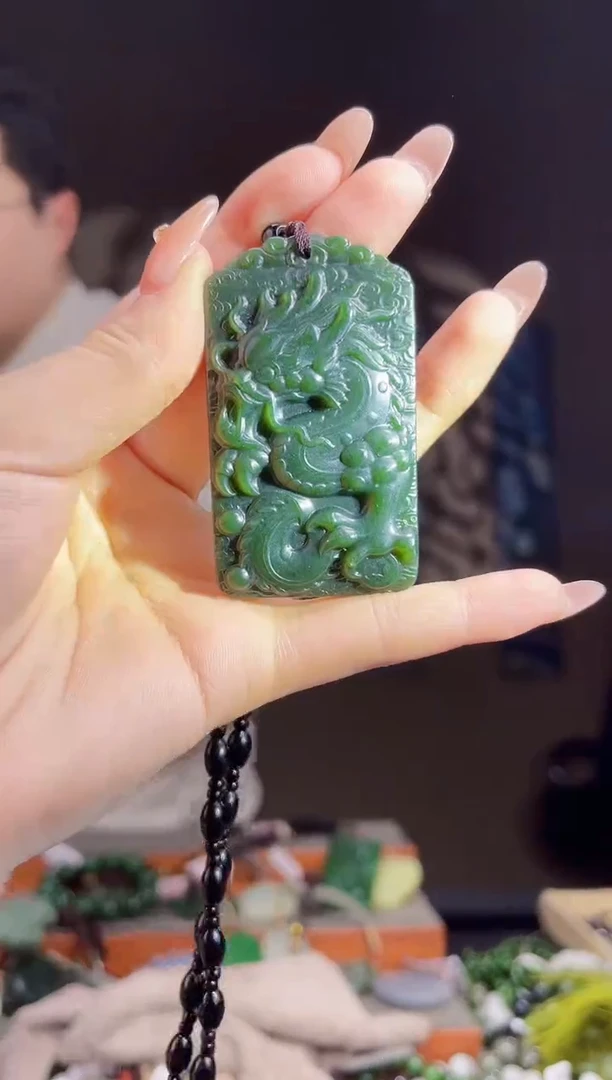 【闪购商品】和田玉颈饰未镶嵌拍一发一