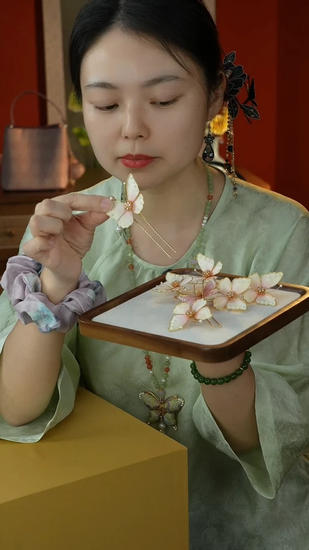 刺绣纯手工非遗国风饰品