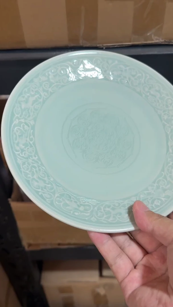 微瑕天青宝相花平盘1只