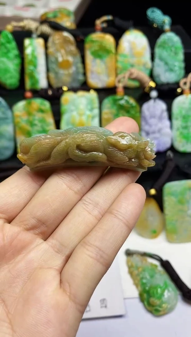 定制翡翠未镶嵌翡翠A货