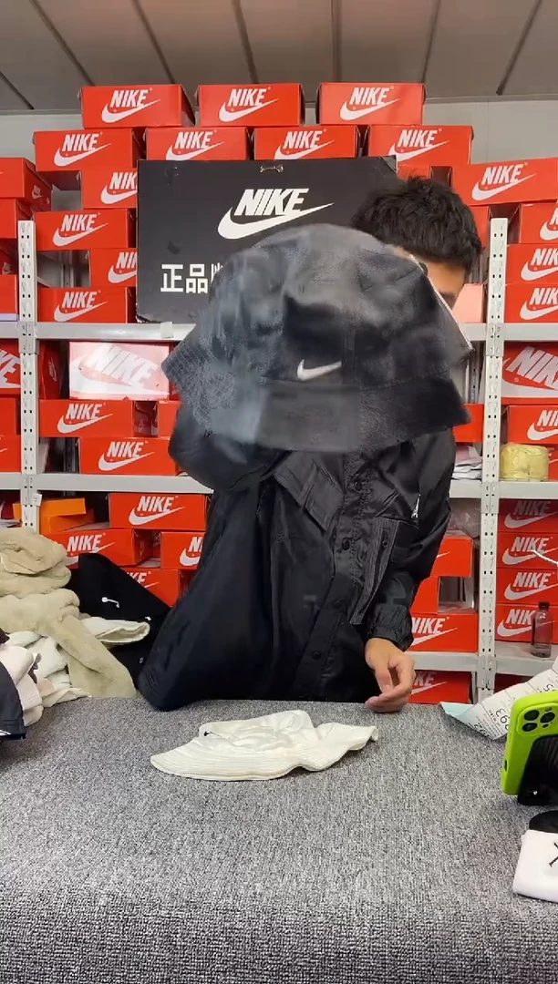 384编码 瑕疵直播间过款 两个帽子