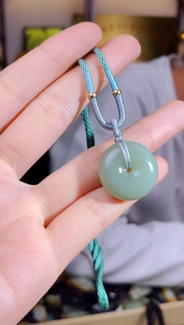 【闪购商品】和田玉颈饰未镶嵌1多样性发货拍一单发一个