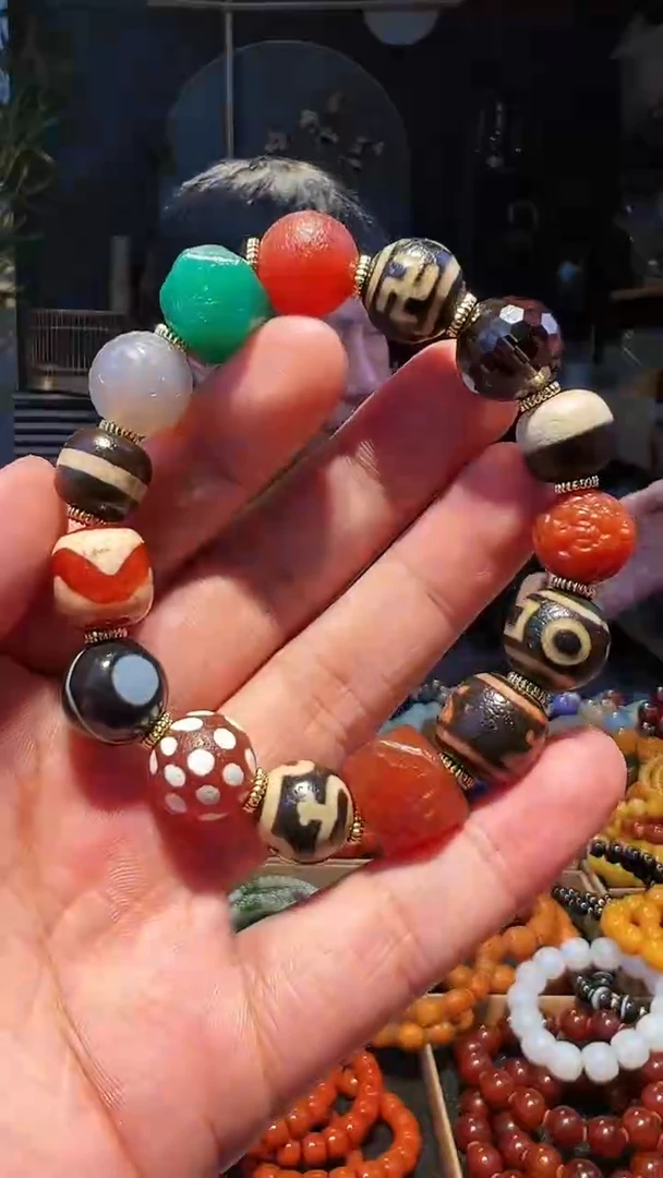 【闪购商品】玛瑙/玉髓手串未镶嵌14+多宝