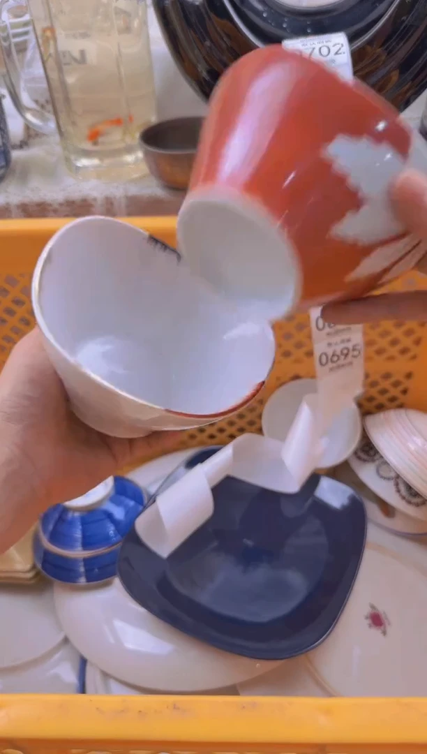 695默认微瑕，满20包邮。