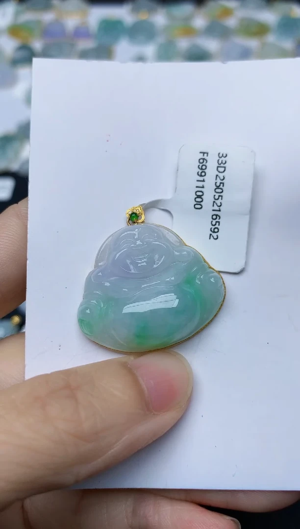 翡翠18K金镶嵌颈饰天然缅甸A货翡翠