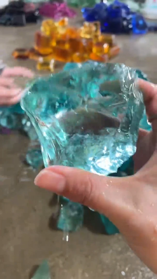 新疆五彩石原石摆件