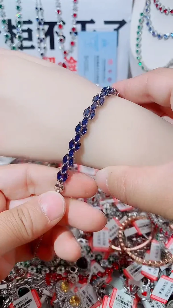 手链蓝宝石未镶嵌蓝宝石手链