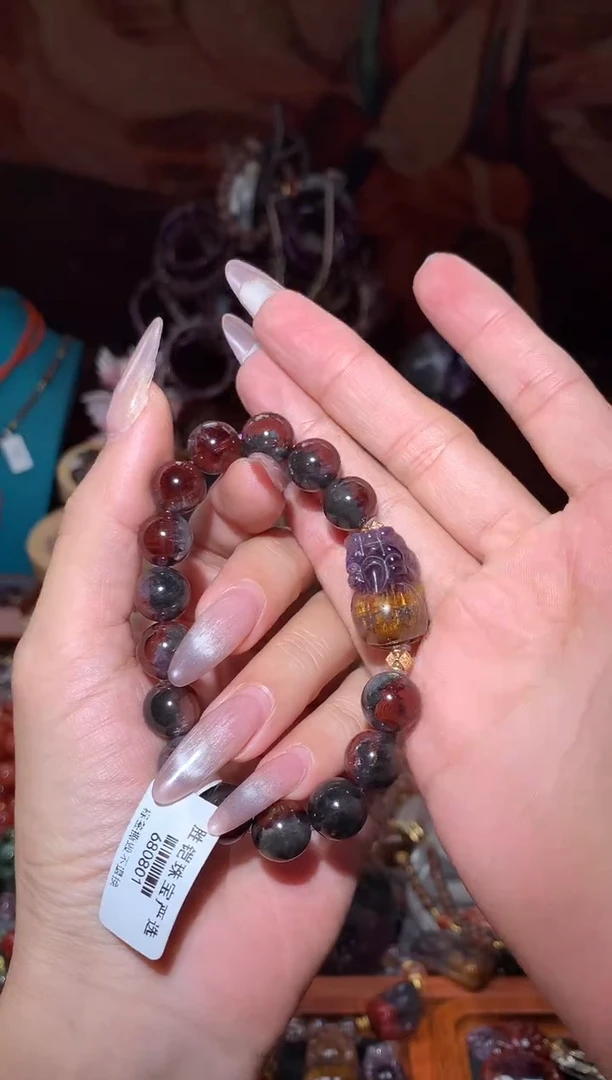 18K金镶嵌颈饰水晶极光八卦眼貔貅DIY手串