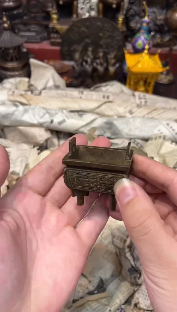 W瑞瑞古铜高端精品2