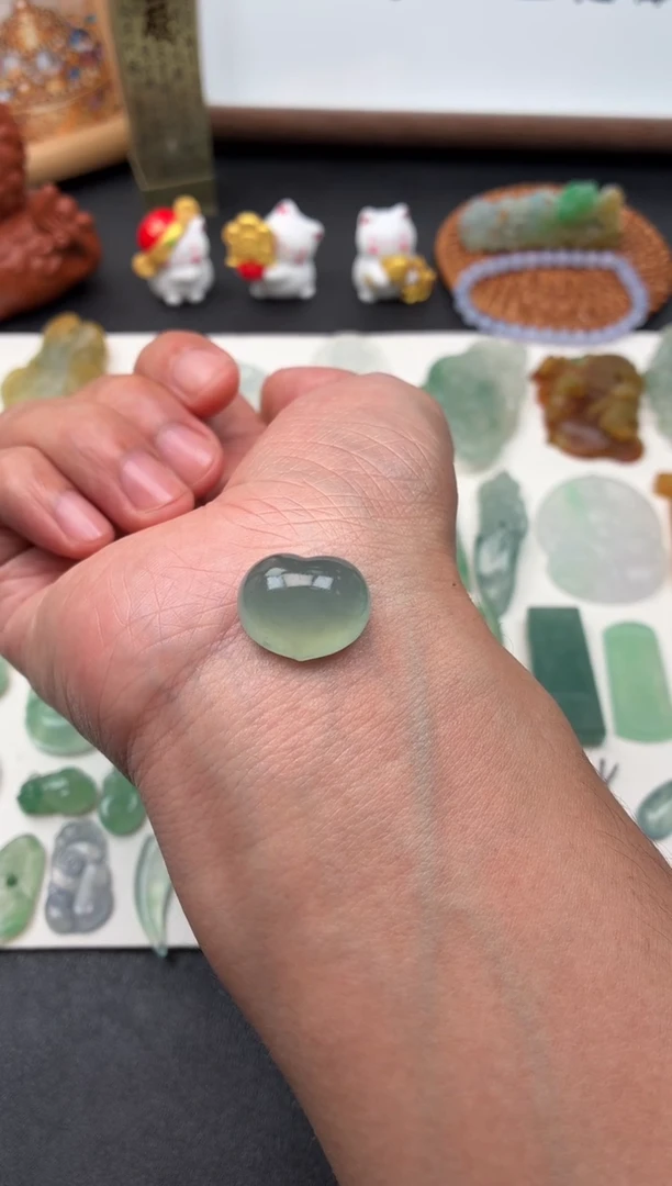 未镶嵌定制翡翠翡翠