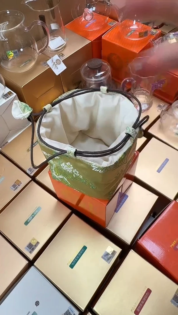 @@禾器晶彩春颜茶室包