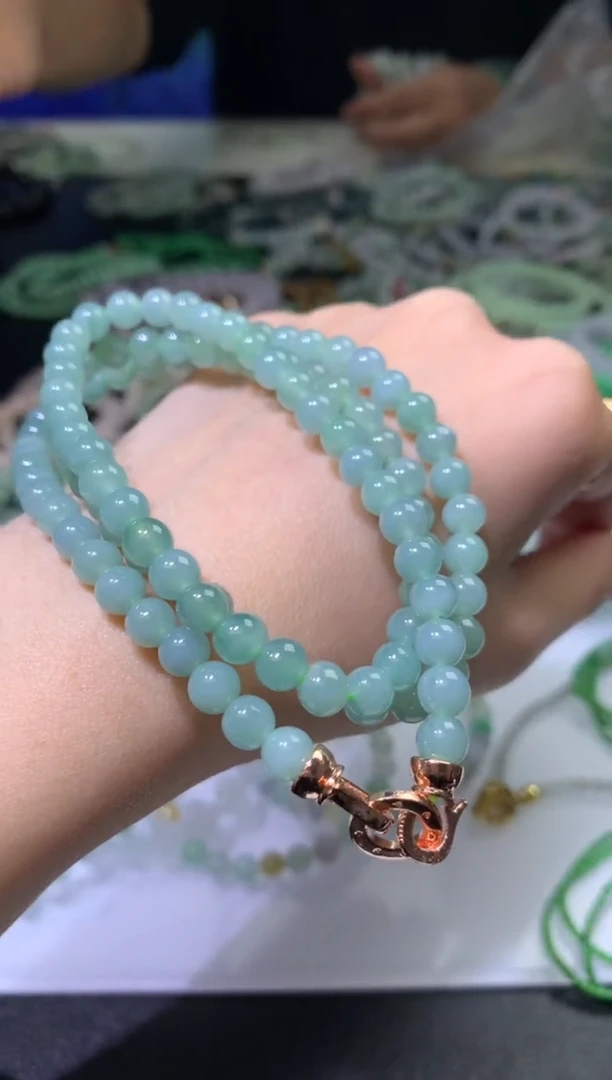 未镶嵌定制翡翠毛货  卡5.7